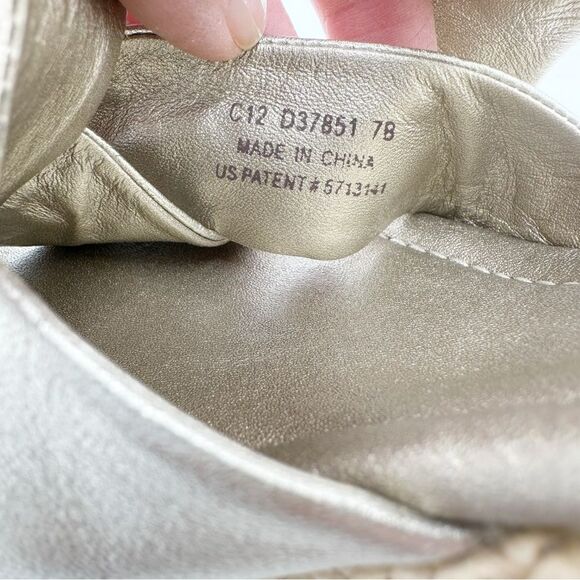 Cole Haan Dinah 85 Gold Puffy Leather Strappy Open Toed Platform Wedge Heel 7M - Picture 11 of 12